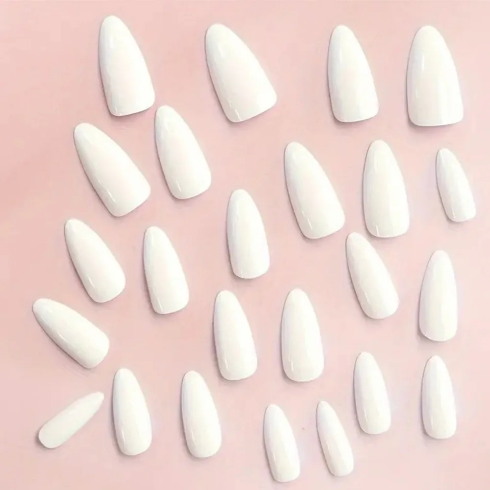 24 Pieces Fake Press On Nails